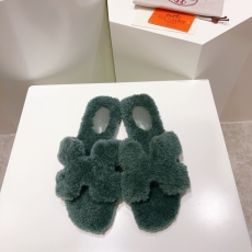 Hermes Slippers